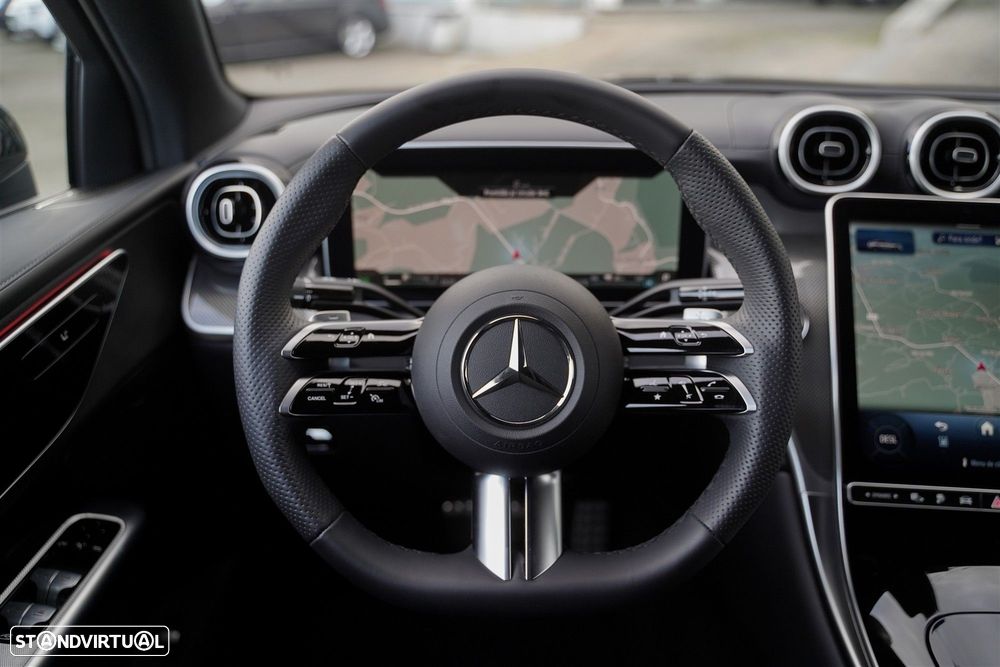 Mercedes-Benz GLC 300 de Coupe 4Matic - 21