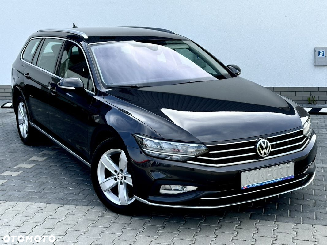 Volkswagen Passat Variant 2.0 TDI SCR DSG Highline - 9