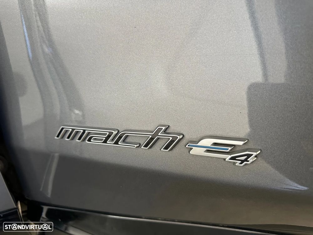 Ford Mustang Mach-E AWD PREMIUM - 21