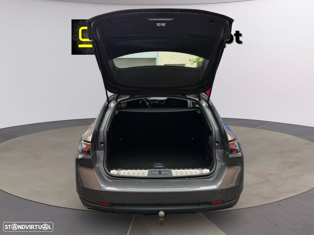 Peugeot 508 SW - 37
