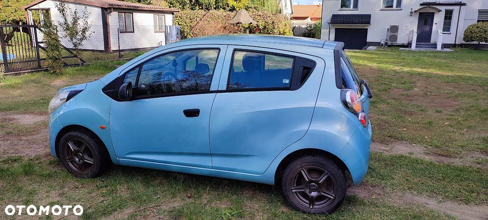 Chevrolet Spark 1.0 Base+ - 15