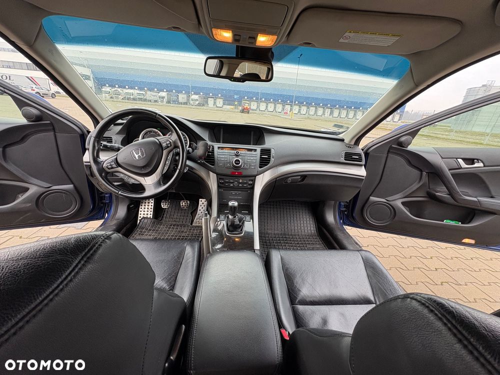 Honda Accord 2.2d Executive Nav - 10
