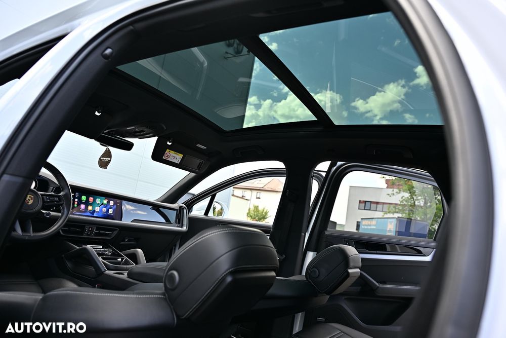 Porsche Cayenne - 7