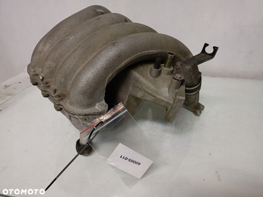 kolektor dolotowy 1.8 b audi a4 b5 - 1