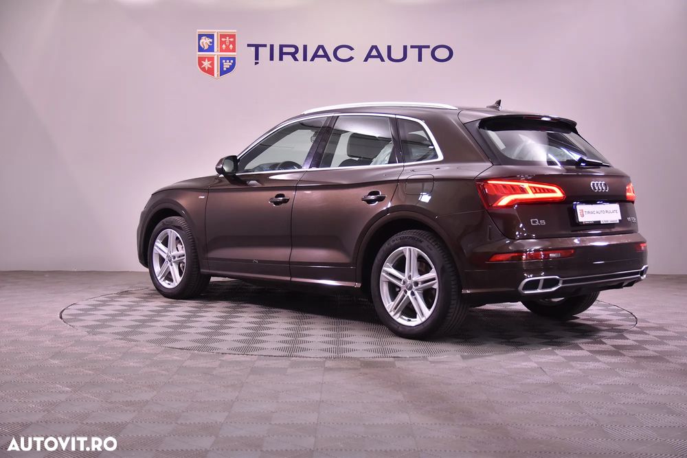 Audi Q5 55 TFSI e quattro S tronic - 3