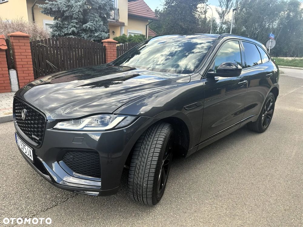 Jaguar F-Pace - 11