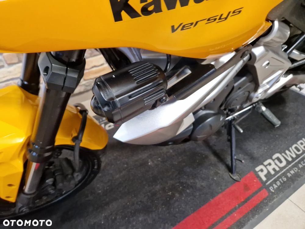 Kawasaki Versys 650 - 30