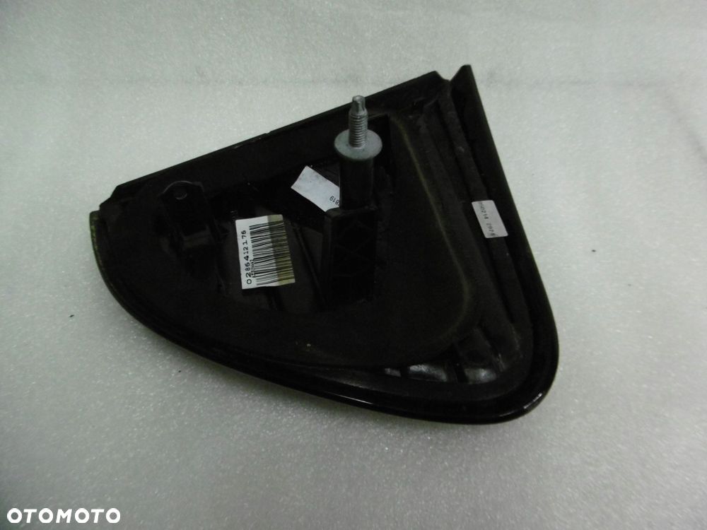renault captur - lampa tylna prawa w klapę - 3