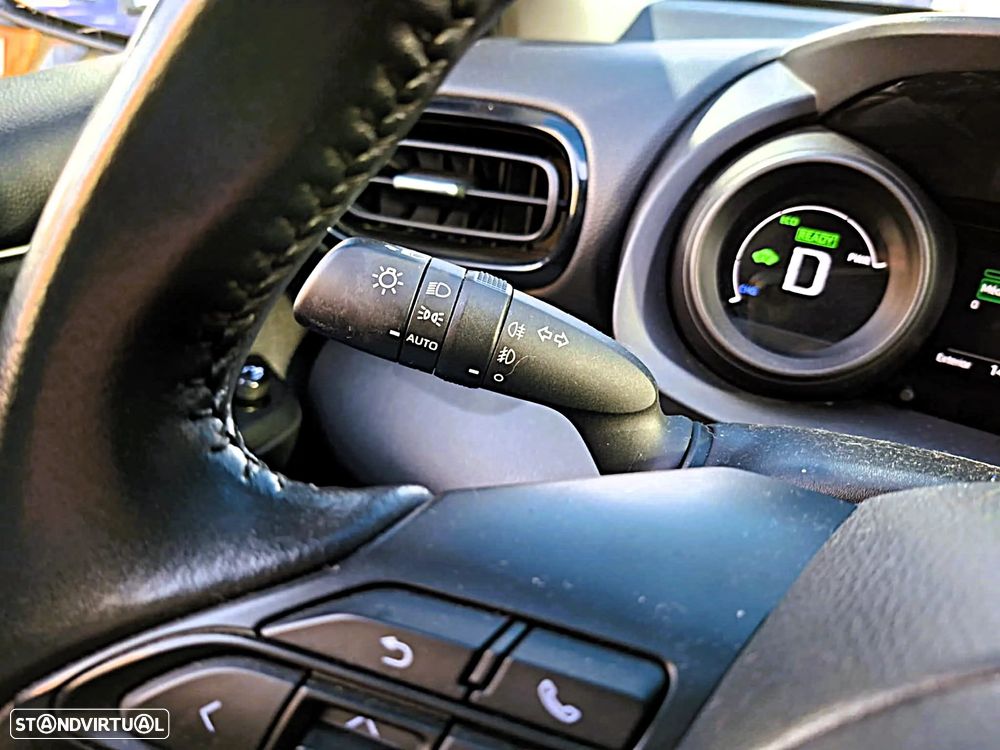 Toyota Yaris 1.5 HDF Exclusive - 30