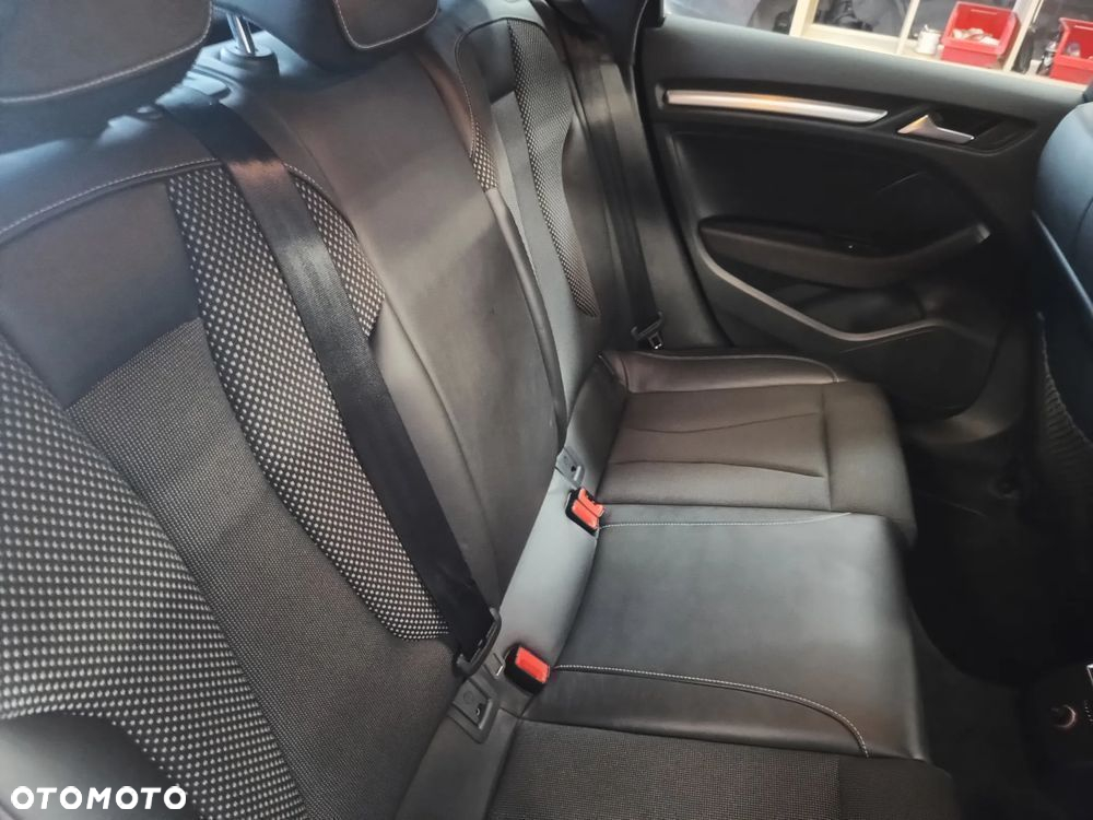 Audi A3 2.0 TDI Sportback (clean diesel) S line Sportpaket - 29