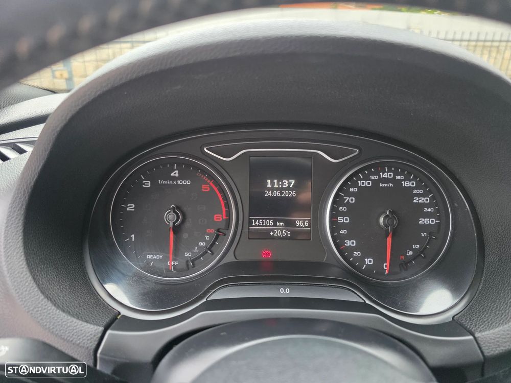 Audi A3 1.6 TDI S-line - 14