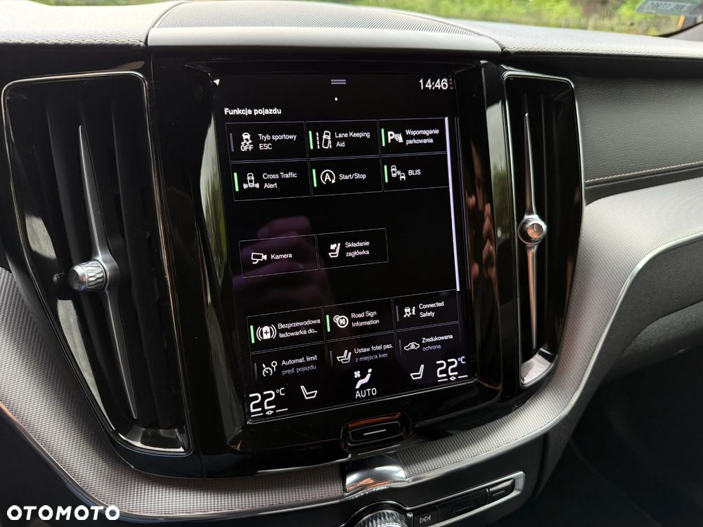 Volvo XC 60 B4 D AWD R-Design - 36