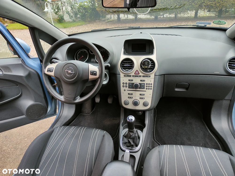 Opel Corsa 1.3 CDTI - 11