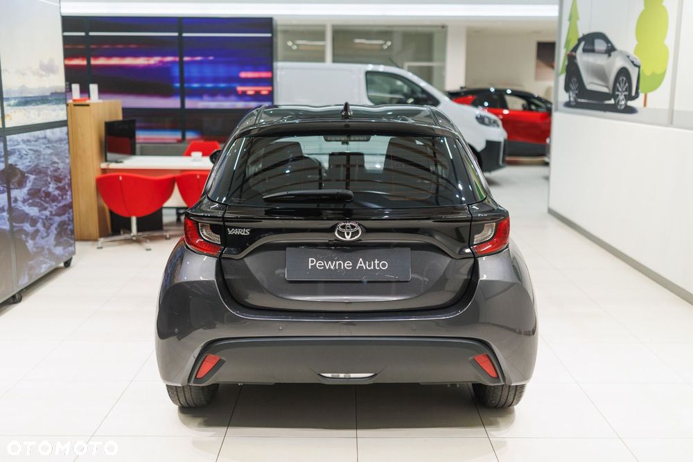 Toyota Yaris - 5