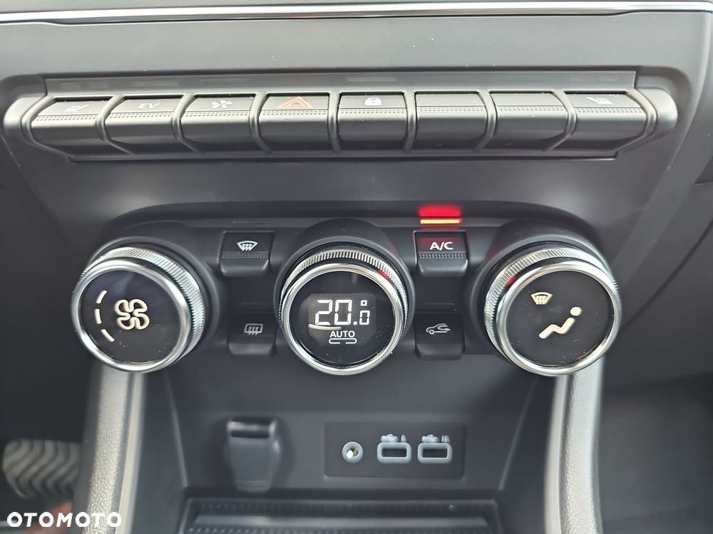 Renault Captur - 21