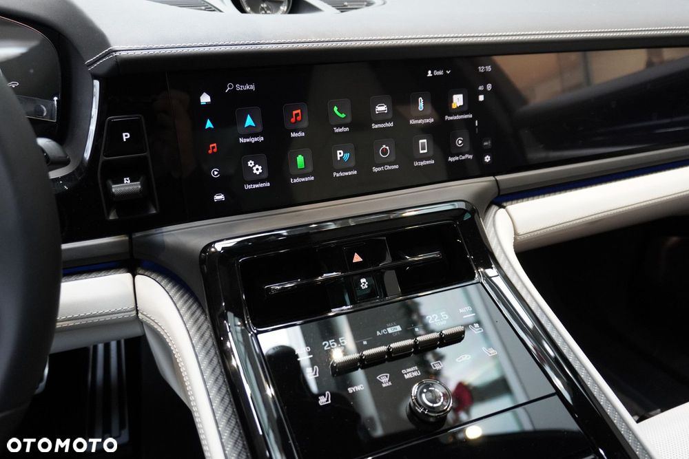 Porsche Panamera - 9