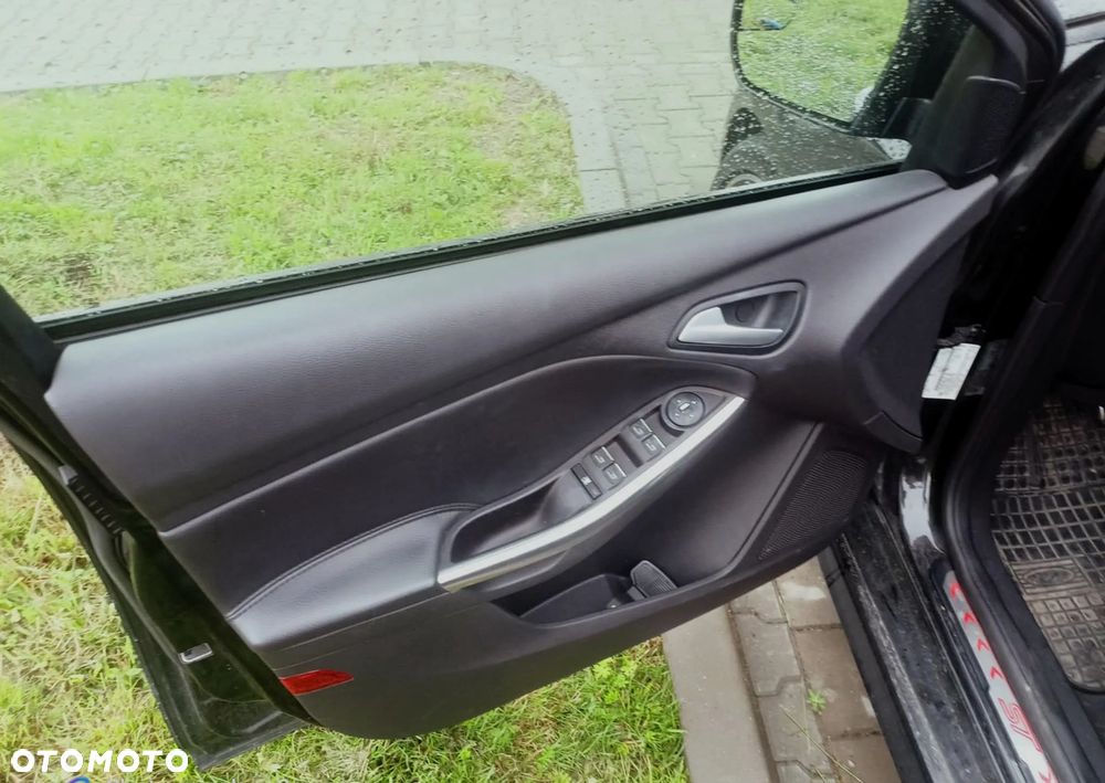 Ford Focus 2.0 EcoBoost ST - 6