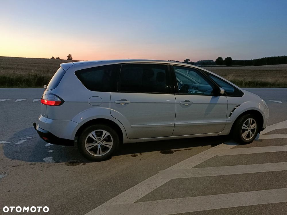 Ford S-Max - 4