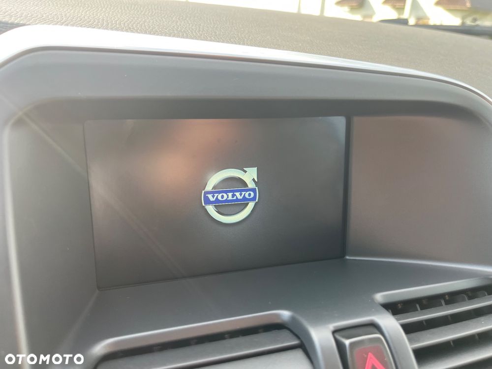 Volvo XC 60 - 27