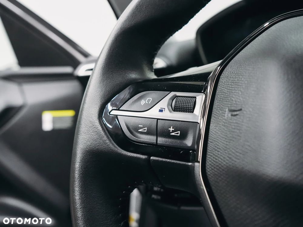 Peugeot 2008 1.5 BlueHDi Allure S&S EAT8 - 19