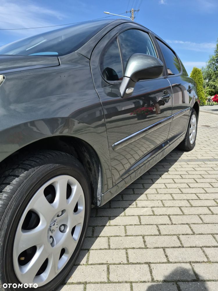 Peugeot 207 1.4 HDi Active - 6
