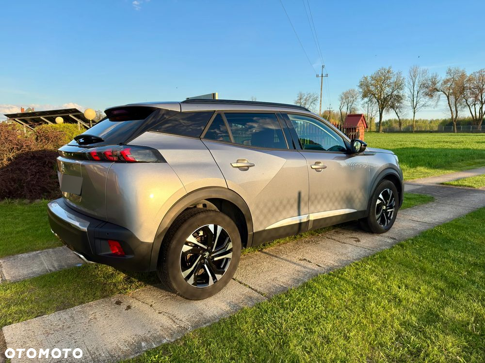Peugeot 2008 1.2 PureTech Allure S&S EAT8 - 8