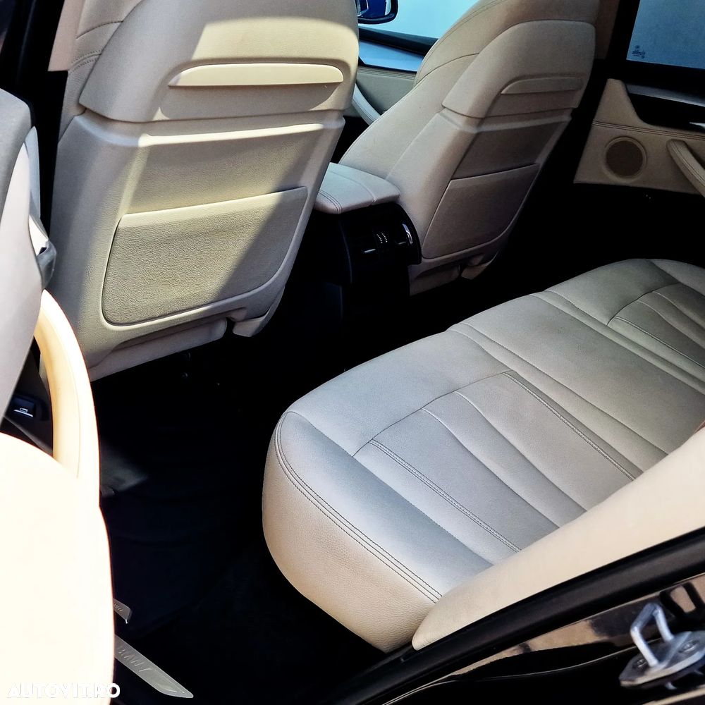BMW X5 xDrive25d - 13