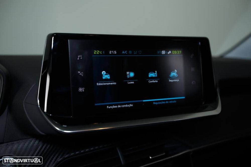 Peugeot e-208 Style - 28