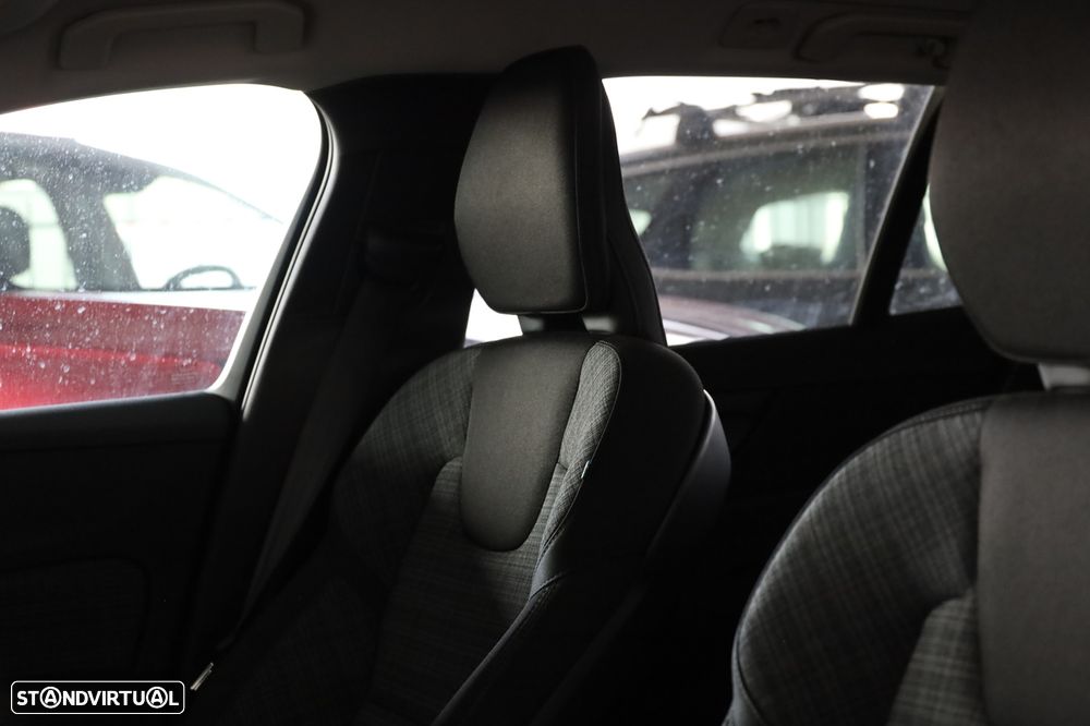 Volvo V60 2.0 T6 AWD TE Core - 8