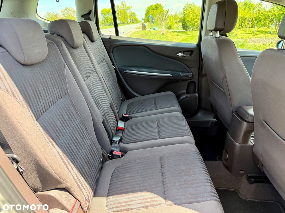 Opel Zafira Tourer 1.4 Turbo Automatik Business Innovation - 17