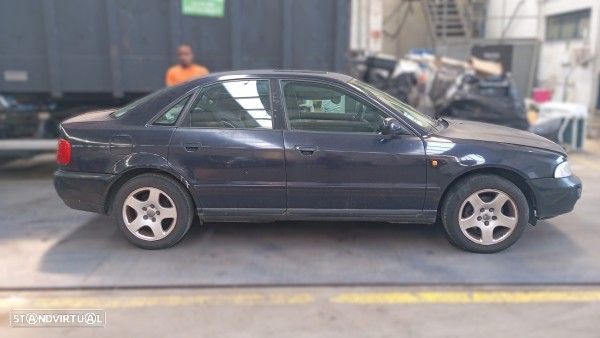 Para Peças Audi A4 (8D2, B5) - 3