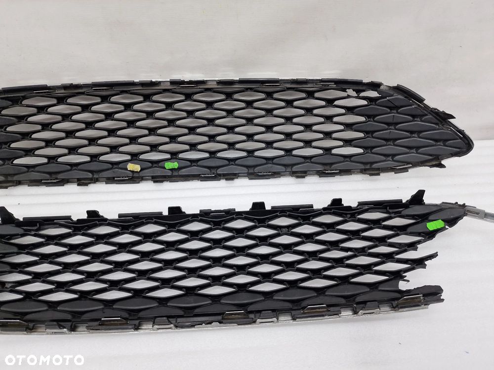 FORD FOCUS MK3 LIFT 5D 14- ATRAPA PRZEDNIA PRZÓD / GRILL , NR F1EB-8200-A , NR AUKCJI K349 - 11