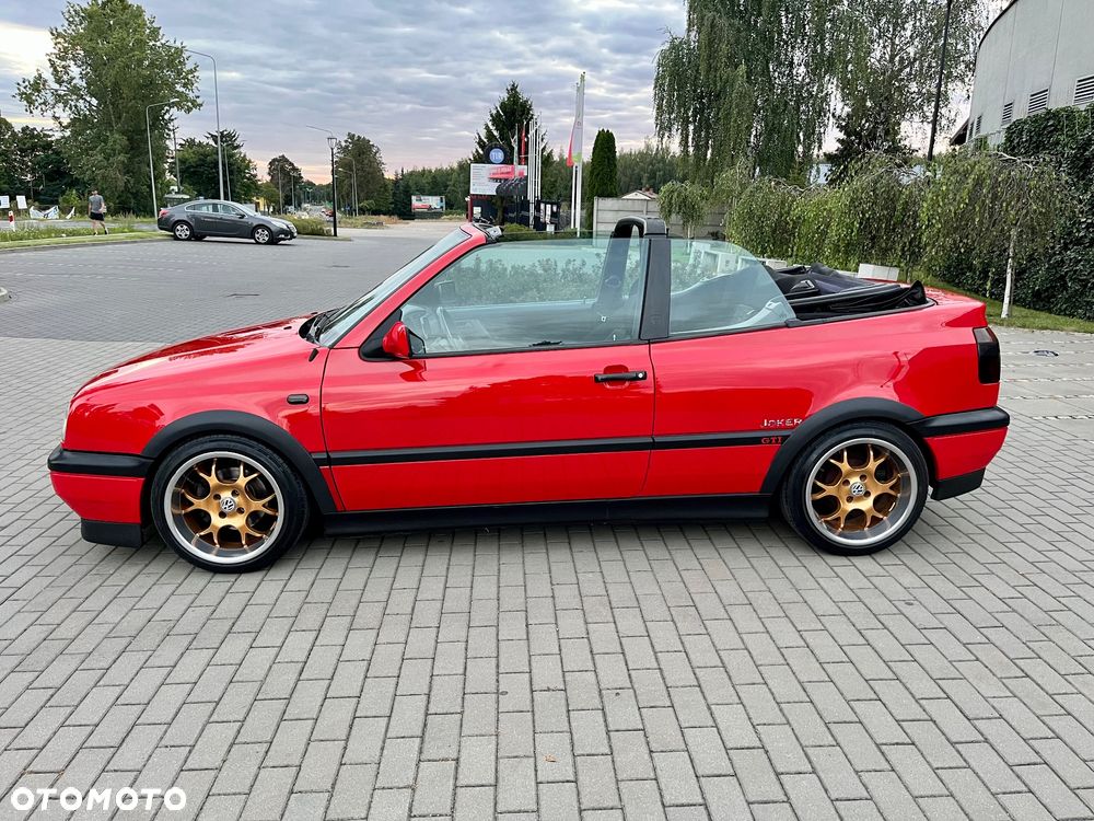 Volkswagen Golf 1.8 GT Special - 7