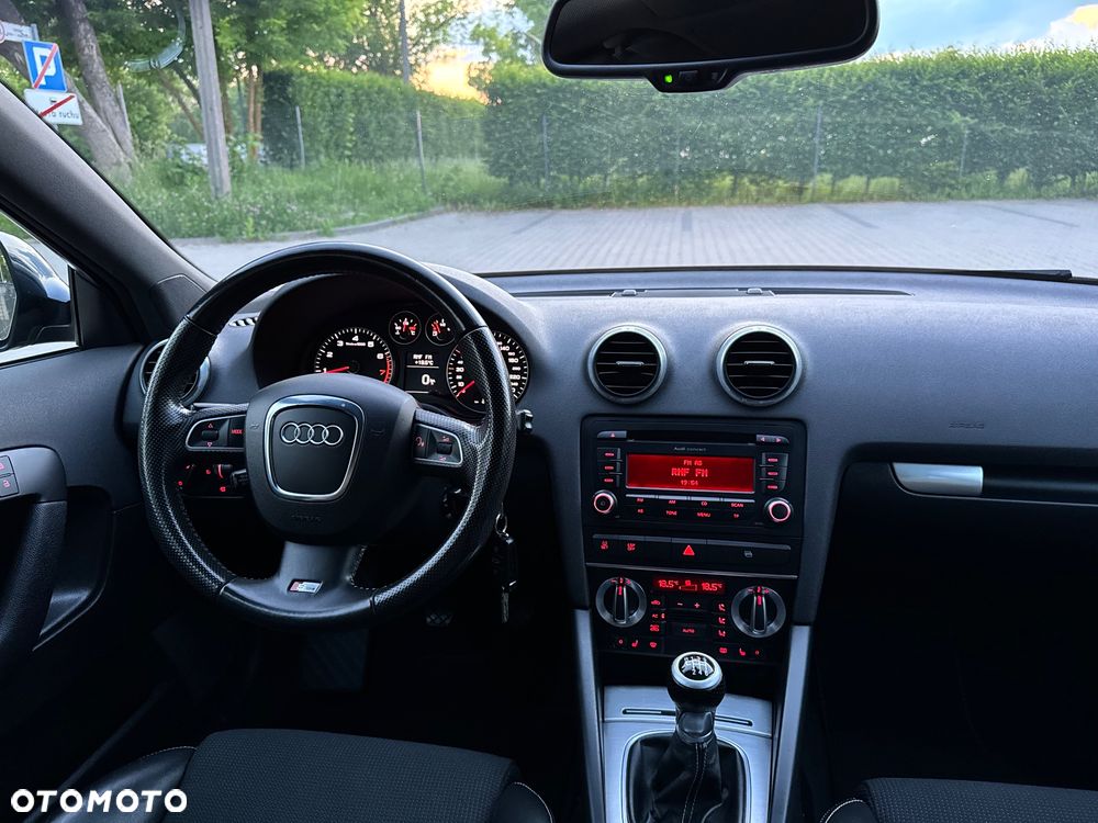 Audi A3 Sportback 1.8 TFSI S line Sportpaket Plus - 28