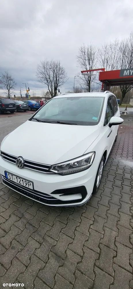 Volkswagen Touran - 11