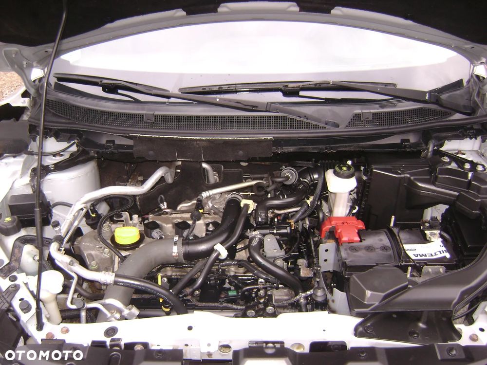 Nissan Qashqai - 12