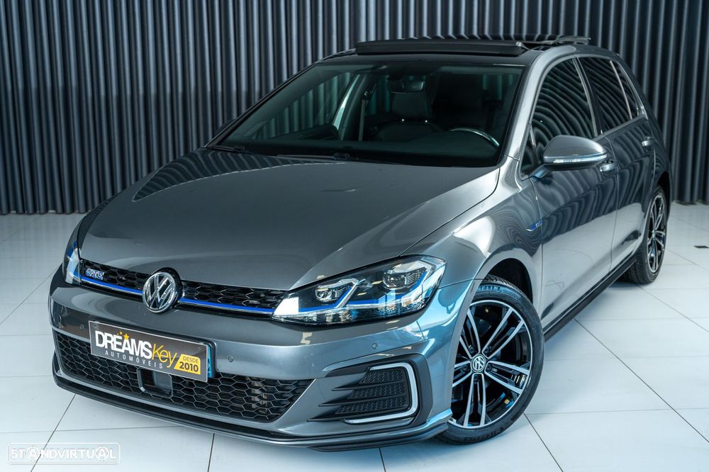 VW Golf 1.4 GTE Plug-In-Hybrid DSG - 34