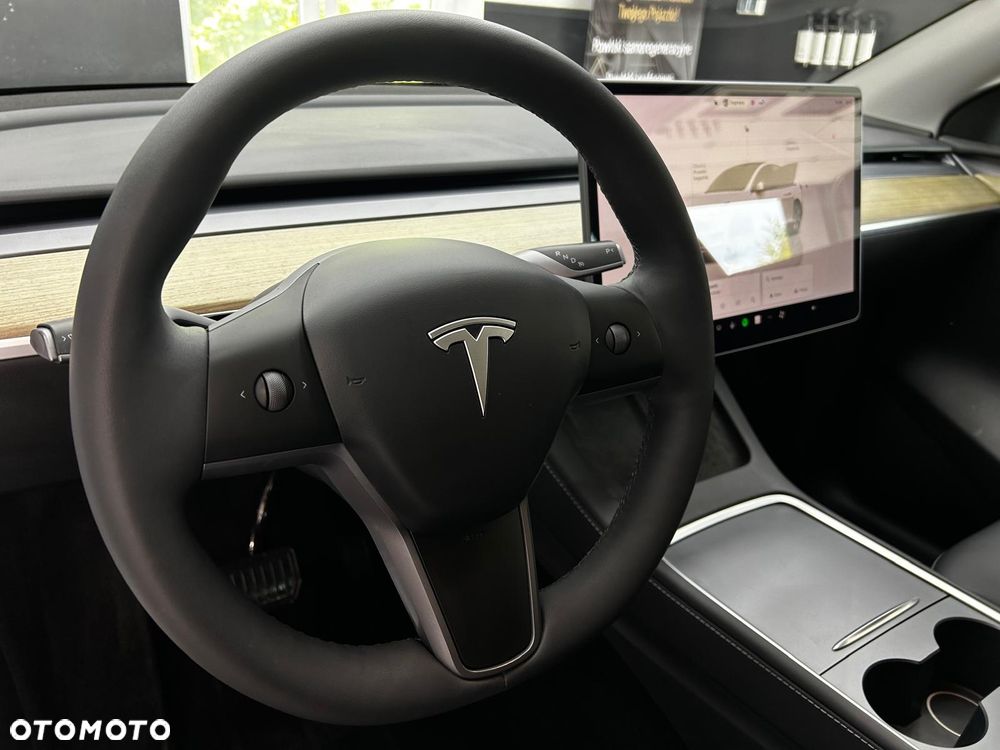 Tesla Y RWD - 5
