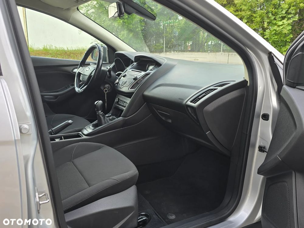 Ford Focus 1.6 Gold X - 13