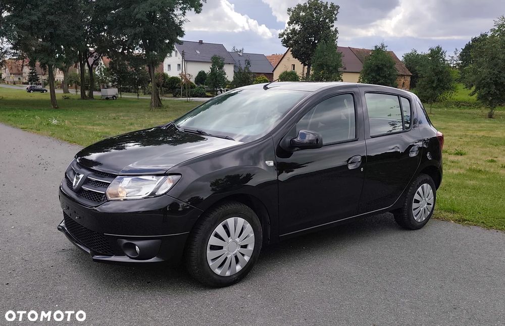 Dacia Sandero 1.2 16V Laureate - 4
