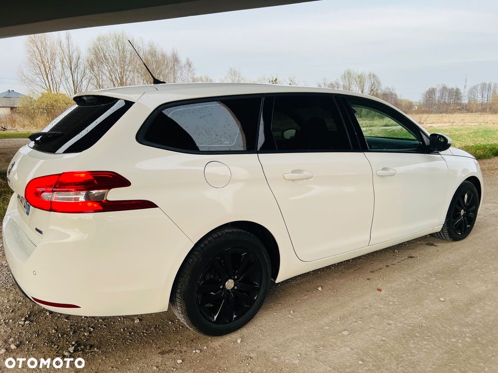 Peugeot 308 1.6 BlueHDi Business Line S&S - 4