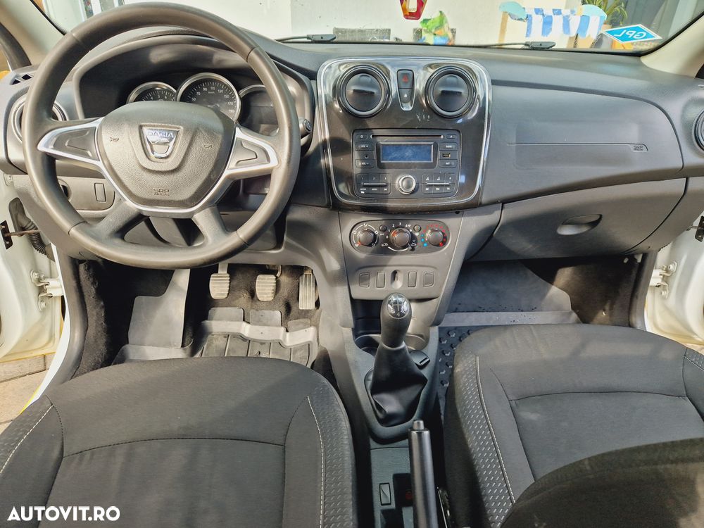 Dacia Sandero - 4