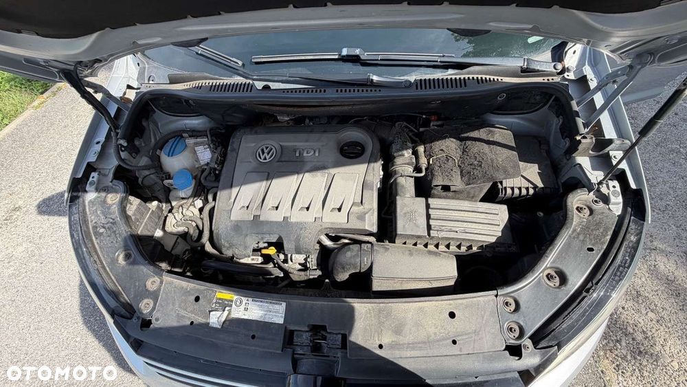 Volkswagen Touran 1.6 TDI DPF BlueMotion Technology DSG Highline - 40