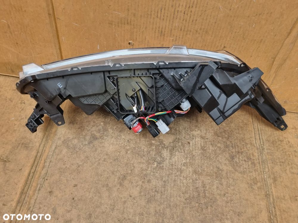 MITSUBISHI ECLIPSE CROSS FULL LED LAMPA PRZEDNIA LEWA - 4