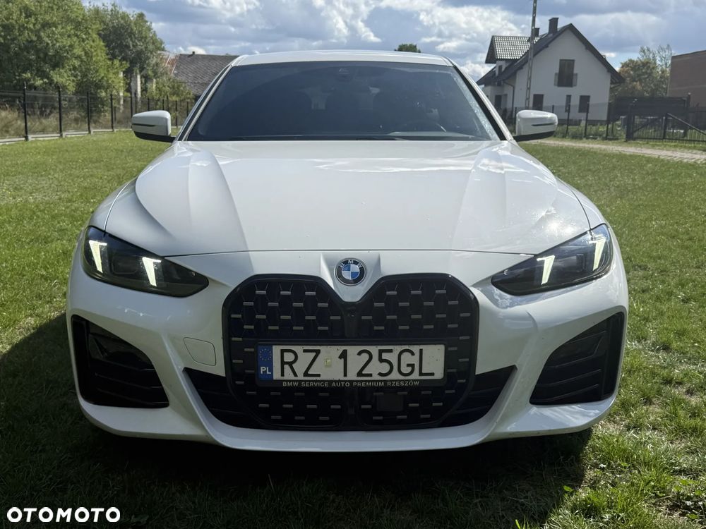 BMW Seria 4 2025 photo 4