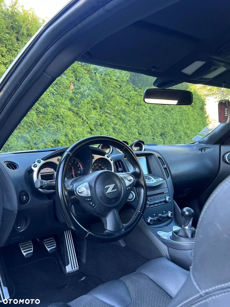 Nissan 370 Z 3.7 V6 GT Edition - 16