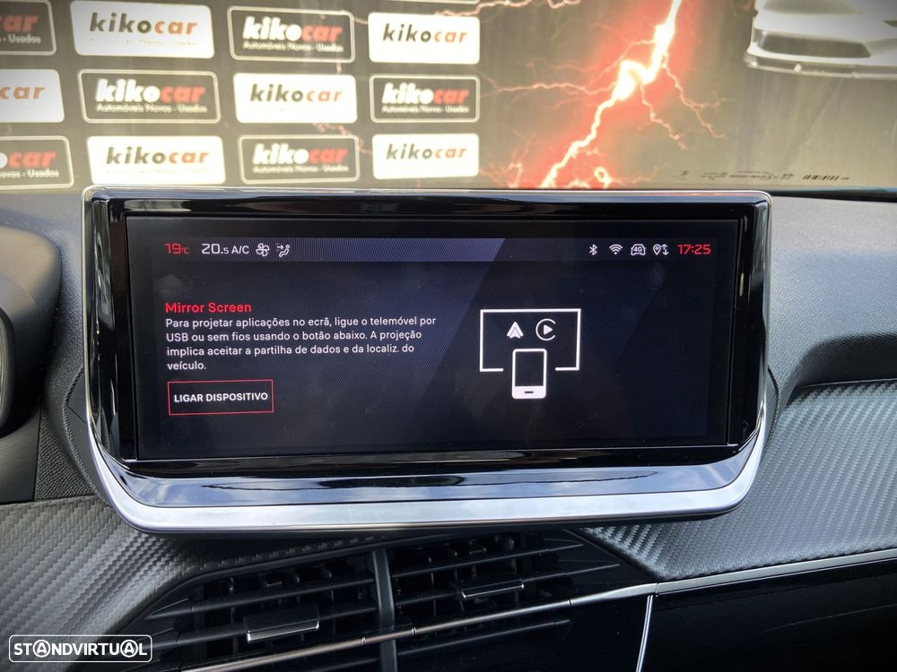 Peugeot 2008 1.2 PureTech Allure - 18