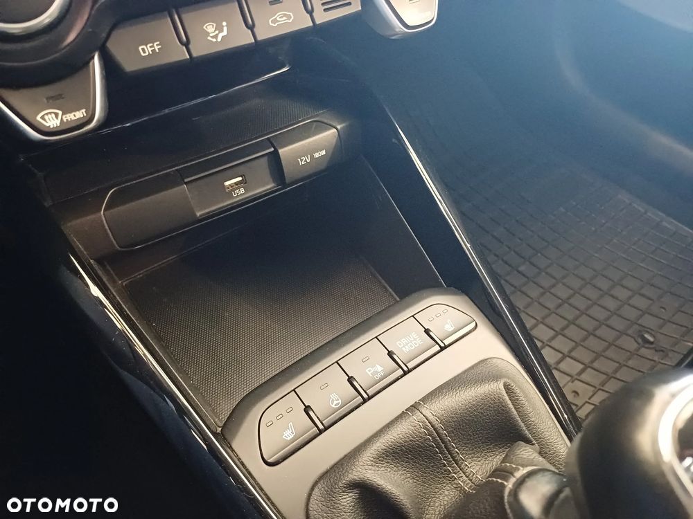 Kia Stonic 1.0 T-GDI MHEV L Business Line - 14