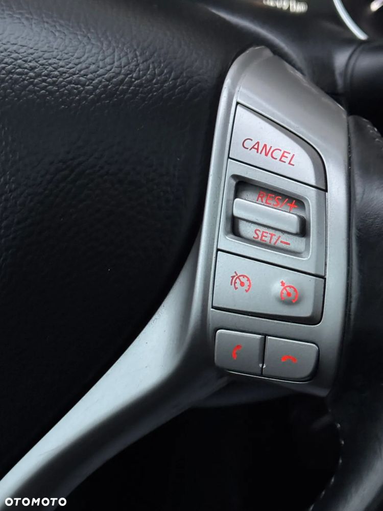 Nissan Qashqai 1.6 DIG-T TEKNA+ - 17