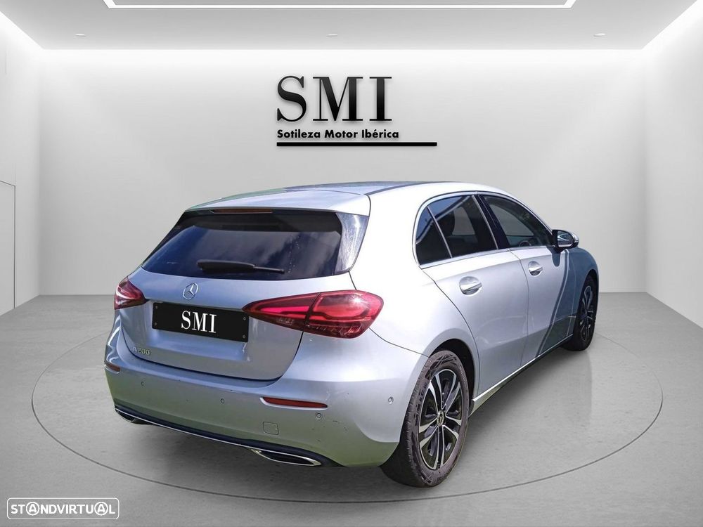 Mercedes-Benz A 200 - 7